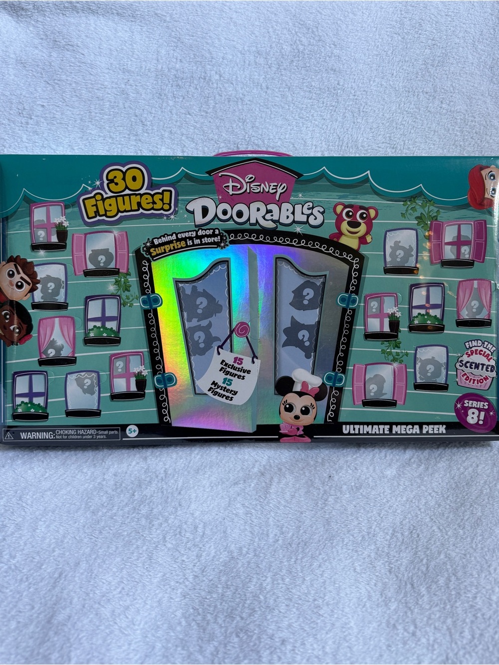 Disney Doorables Ultimate Mega Peek Playset - Teal Pink Holographic